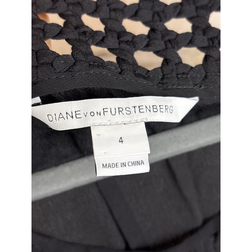 Diane Von Furstenberg Womens 4 Black Eyelet Boho Blouse Luxe Viscose Top Work - Picture 3 of 4